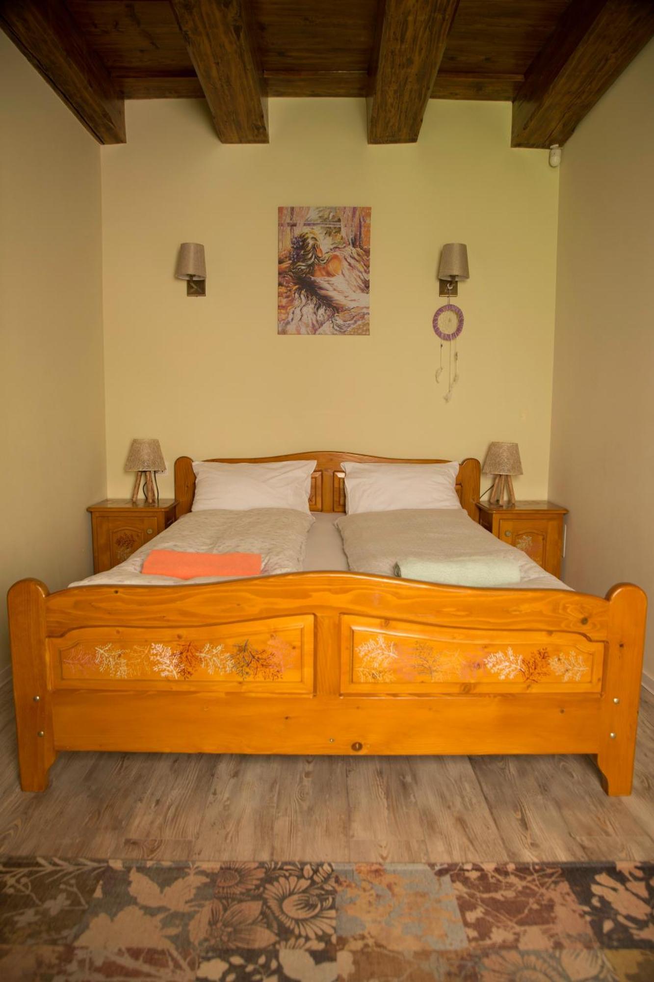 Seek And Hide - Little Julia'S Hideaway Braşov Buitenkant foto